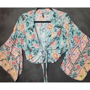 Sinsay Boho Floral Tie-Front Crop Top – Bell Sleeve Festival Style, XS‎ Summer